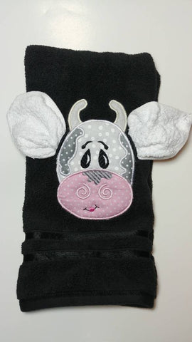 cow decor, Farm theme kid&#39;s towel cow black hand towel and white wash cloth 3 dimensional, farm house decor, bath toy, Christmas gift